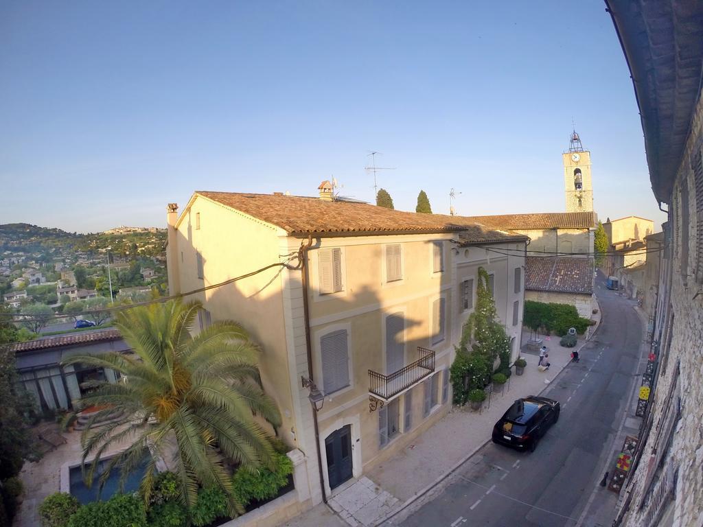Maison Carles Bed & Breakfast 3*