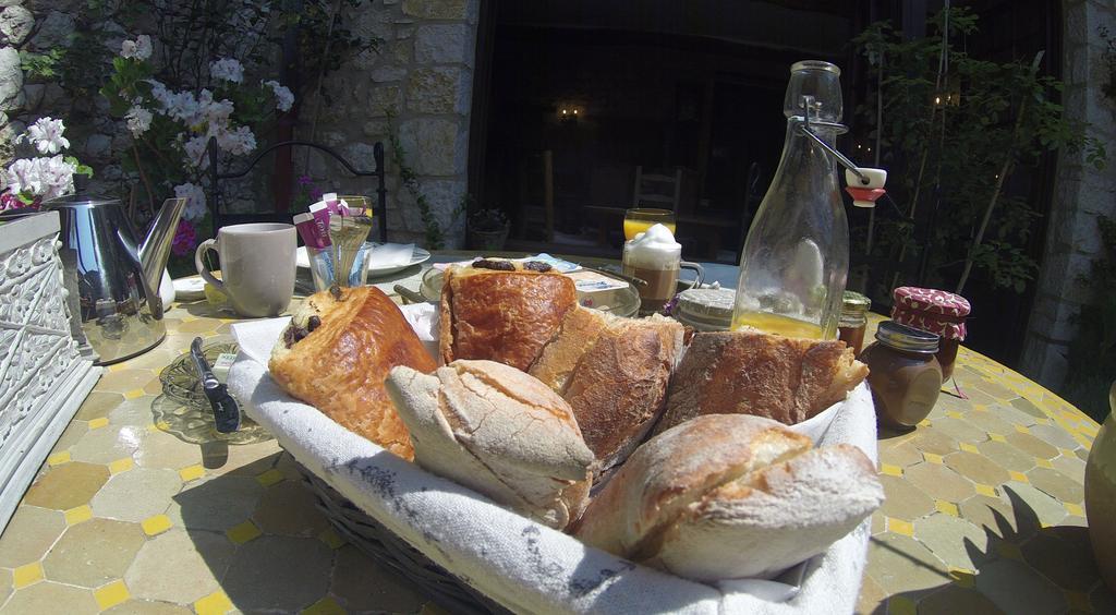 Bed & Breakfast Maison Carles