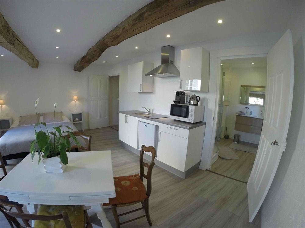 Bed & Breakfast Maison Carles