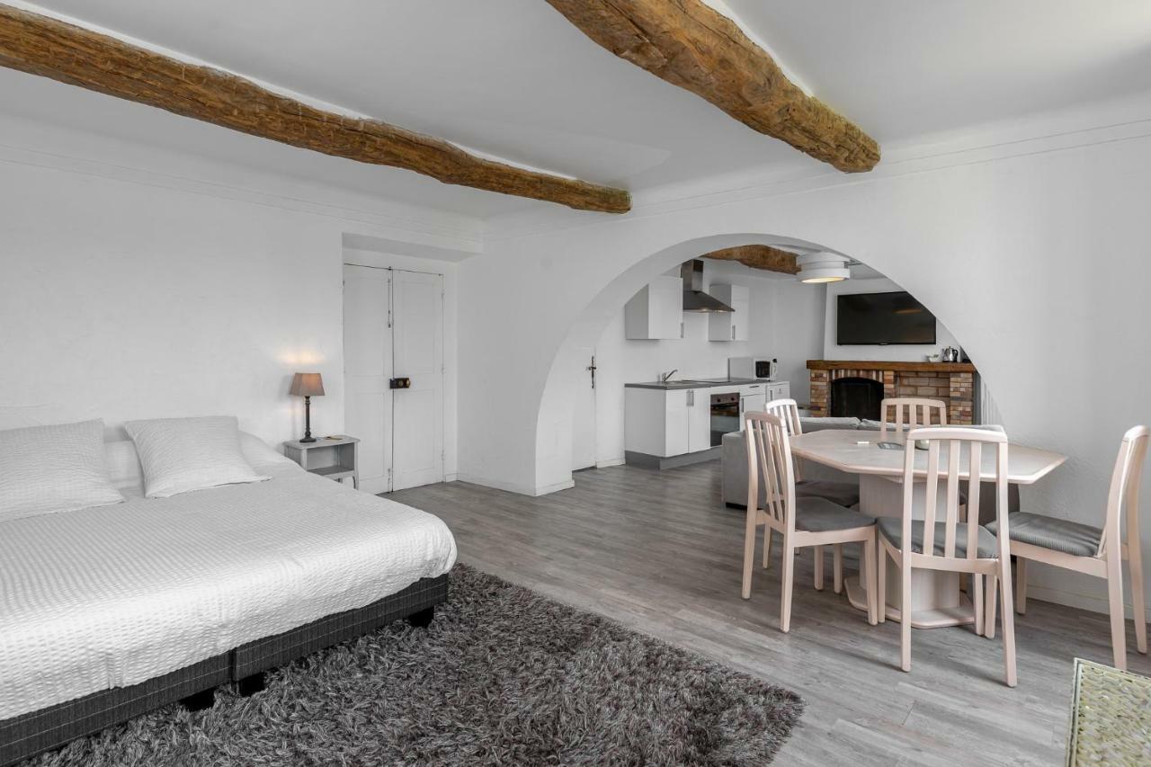 Maison Carles Bed & Breakfast